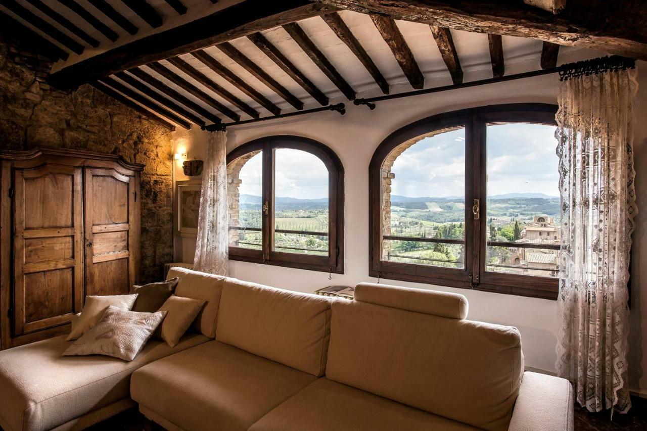 Appartamento The Artists' Tower - Amazing View From The Tower San Gimignano Esterno foto