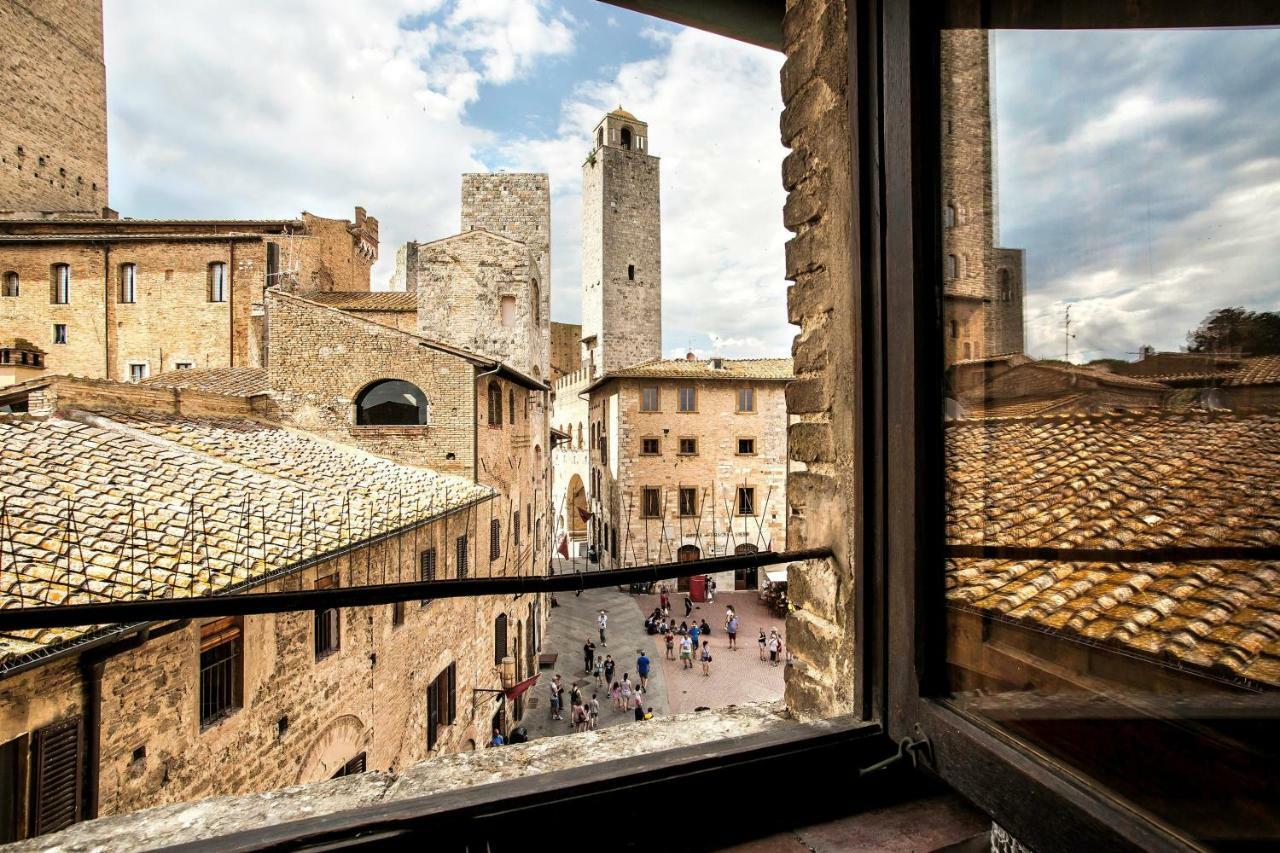 Appartamento The Artists' Tower - Amazing View From The Tower San Gimignano Esterno foto